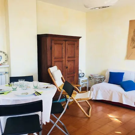 La Casetta Delle Rose Apartment Tellaro